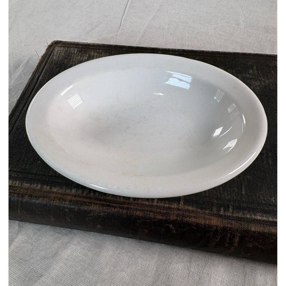 Shenango China Ironstone Sm Oval Dish New Castle PA White 5.5x4" Chunky Sauce
